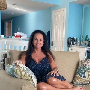 Meet your Posher, Sam